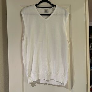 Gap sweater vest